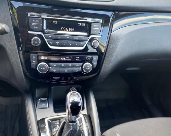 Білий Ніссан Кашкай, об'ємом двигуна 1.2 л та пробігом 108 тис. км за 14600 $, фото 17 на Automoto.ua