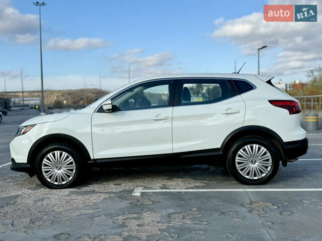 Белый Ниссан Кашкай, объемом двигателя 2 л и пробегом 110 тыс. км за 13500 $, фото 2 на Automoto.ua