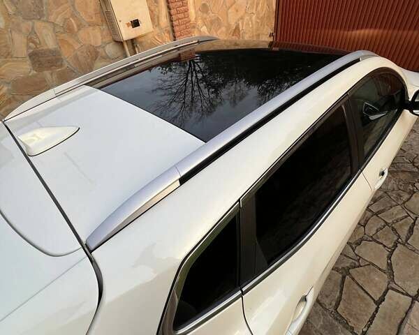 Білий Ніссан Кашкай, об'ємом двигуна 1.6 л та пробігом 103 тис. км за 19000 $, фото 9 на Automoto.ua