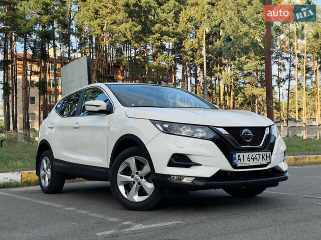 Белый Ниссан Кашкай, объемом двигателя 1.2 л и пробегом 101 тыс. км за 15500 $, фото 1 на Automoto.ua