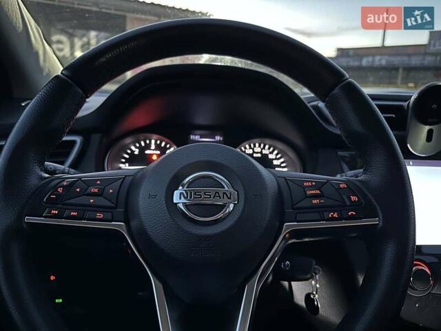 Белый Ниссан Кашкай, объемом двигателя 1.6 л и пробегом 130 тыс. км за 17790 $, фото 20 на Automoto.ua