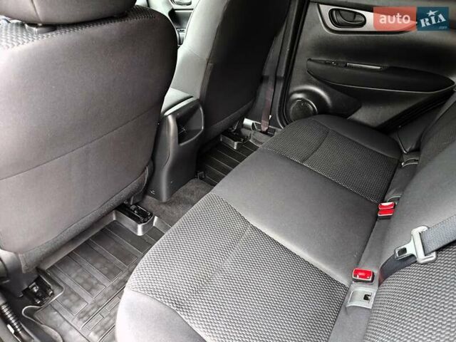 Белый Ниссан Кашкай, объемом двигателя 1.2 л и пробегом 162 тыс. км за 11990 $, фото 45 на Automoto.ua