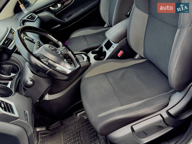 Белый Ниссан Кашкай, объемом двигателя 1.2 л и пробегом 101 тыс. км за 15500 $, фото 12 на Automoto.ua