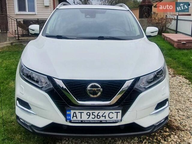 Белый Ниссан Кашкай, объемом двигателя 1.2 л и пробегом 43 тыс. км за 18800 $, фото 5 на Automoto.ua