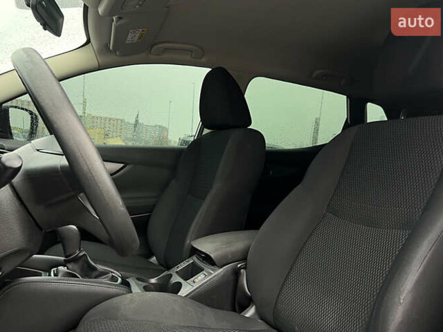 Белый Ниссан Кашкай, объемом двигателя 1.6 л и пробегом 66 тыс. км за 21500 $, фото 6 на Automoto.ua