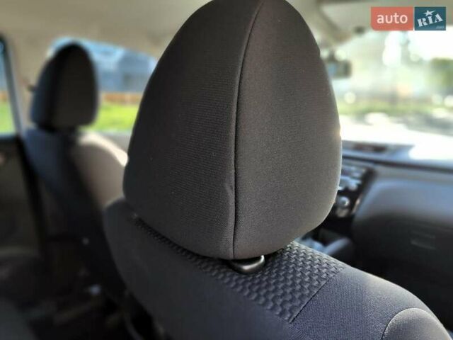 Белый Ниссан Кашкай, объемом двигателя 1.5 л и пробегом 117 тыс. км за 15990 $, фото 59 на Automoto.ua