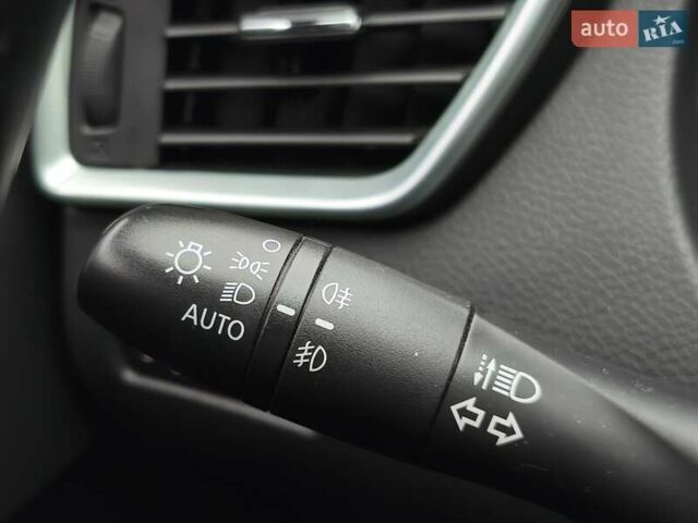 Белый Ниссан Кашкай, объемом двигателя 1.2 л и пробегом 80 тыс. км за 15200 $, фото 19 на Automoto.ua