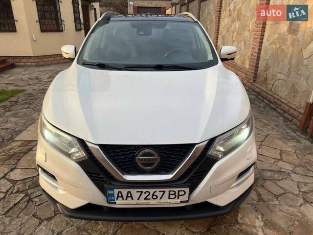 Білий Ніссан Кашкай, об'ємом двигуна 1.6 л та пробігом 103 тис. км за 19000 $, фото 2 на Automoto.ua
