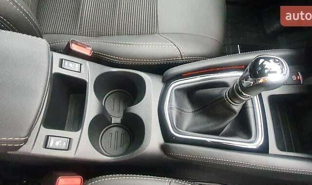 Белый Ниссан Кашкай, объемом двигателя 1.2 л и пробегом 43 тыс. км за 18800 $, фото 30 на Automoto.ua