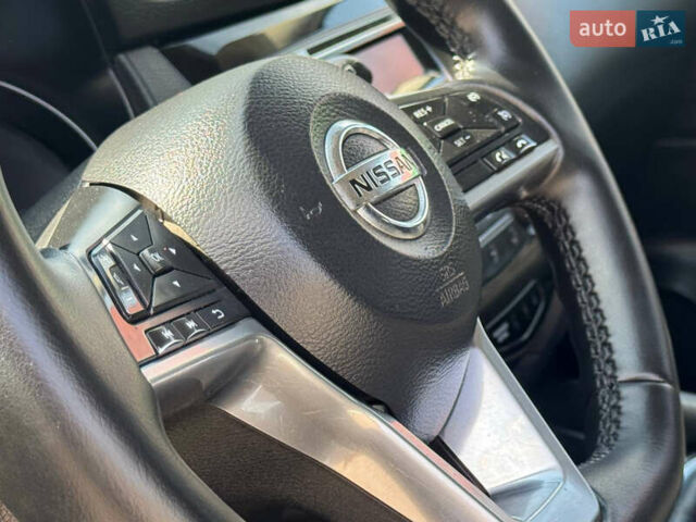 Белый Ниссан Кашкай, объемом двигателя 1.2 л и пробегом 137 тыс. км за 11750 $, фото 31 на Automoto.ua