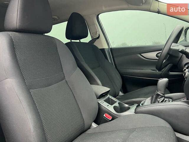 Белый Ниссан Кашкай, объемом двигателя 1.6 л и пробегом 66 тыс. км за 21500 $, фото 15 на Automoto.ua