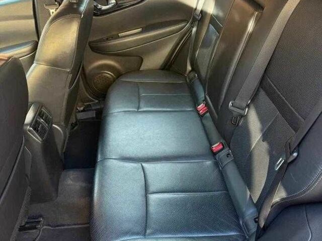 Белый Ниссан Кашкай, объемом двигателя 2 л и пробегом 93 тыс. км за 11000 $, фото 6 на Automoto.ua