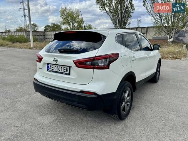 Білий Ніссан Кашкай, об'ємом двигуна 2 л та пробігом 71 тис. км за 17000 $, фото 4 на Automoto.ua