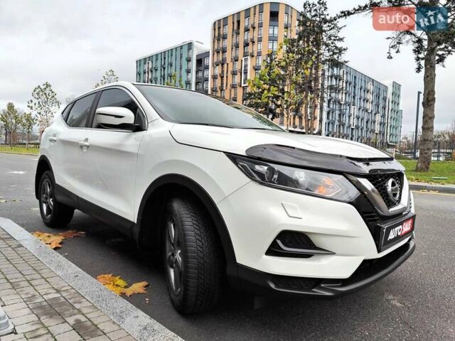 Белый Ниссан Кашкай, объемом двигателя 1.2 л и пробегом 162 тыс. км за 11990 $, фото 29 на Automoto.ua