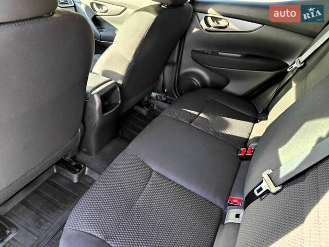 Белый Ниссан Кашкай, объемом двигателя 1.5 л и пробегом 117 тыс. км за 15990 $, фото 46 на Automoto.ua