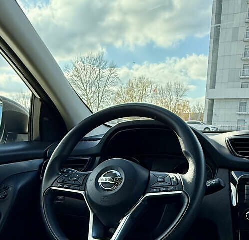 Белый Ниссан Кашкай, объемом двигателя 2 л и пробегом 110 тыс. км за 13500 $, фото 10 на Automoto.ua