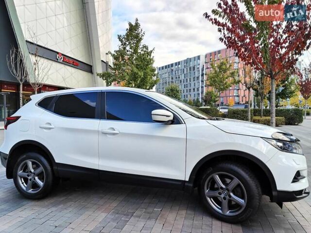 Ніссан Кашкай 2019 у Києві на Automoto.ua Білий Ніссан Кашкай, об'ємом двигуна 1.2 л та пробігом 162 тис. км за 11990 $, фото 28 на Automoto.ua