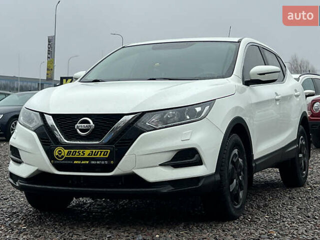 Белый Ниссан Кашкай, объемом двигателя 1.6 л и пробегом 66 тыс. км за 21500 $, фото 2 на Automoto.ua