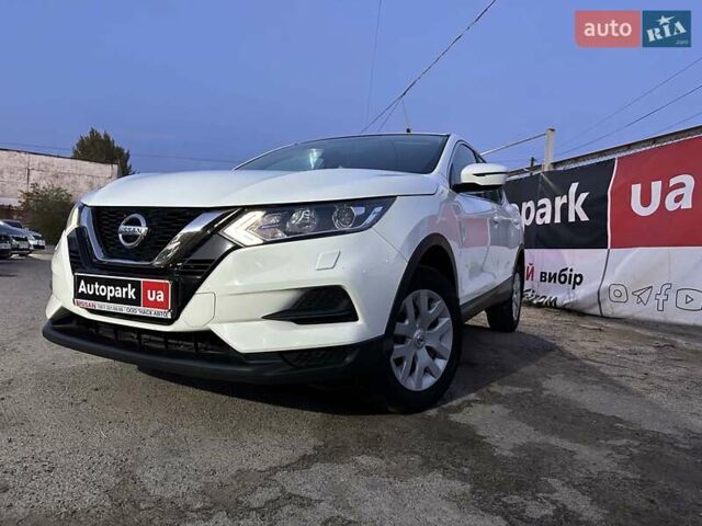 Белый Ниссан Кашкай, объемом двигателя 1.6 л и пробегом 130 тыс. км за 17790 $, фото 10 на Automoto.ua