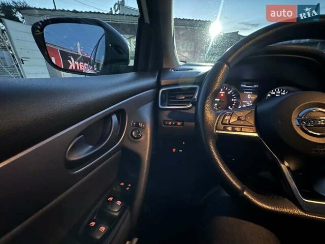 Белый Ниссан Кашкай, объемом двигателя 1.6 л и пробегом 130 тыс. км за 17790 $, фото 29 на Automoto.ua