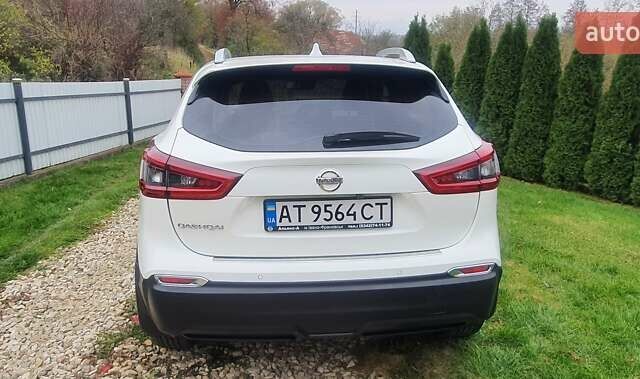 Белый Ниссан Кашкай, объемом двигателя 1.2 л и пробегом 43 тыс. км за 18800 $, фото 10 на Automoto.ua