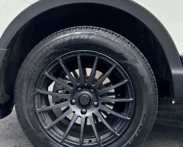 Белый Ниссан Кашкай, объемом двигателя 1.6 л и пробегом 72 тыс. км за 20900 $, фото 27 на Automoto.ua