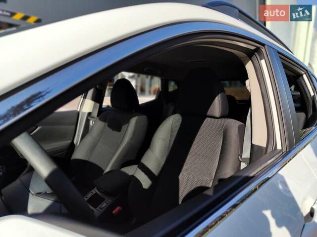 Белый Ниссан Кашкай, объемом двигателя 1.5 л и пробегом 117 тыс. км за 15990 $, фото 4 на Automoto.ua