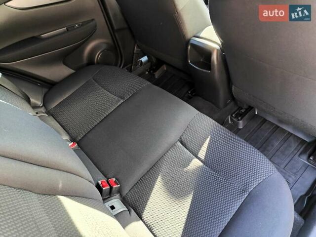 Белый Ниссан Кашкай, объемом двигателя 1.5 л и пробегом 117 тыс. км за 15990 $, фото 60 на Automoto.ua