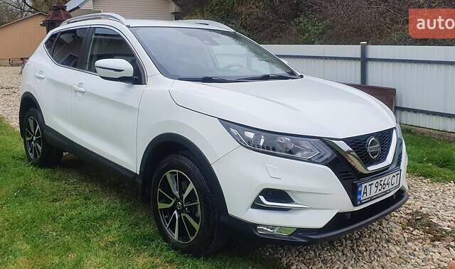 Белый Ниссан Кашкай, объемом двигателя 1.2 л и пробегом 43 тыс. км за 18800 $, фото 3 на Automoto.ua