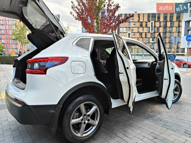 Ніссан Кашкай 2019 у Києві на Automoto.ua Білий Ніссан Кашкай, об'ємом двигуна 1.2 л та пробігом 162 тис. км за 11990 $, фото 21 на Automoto.ua