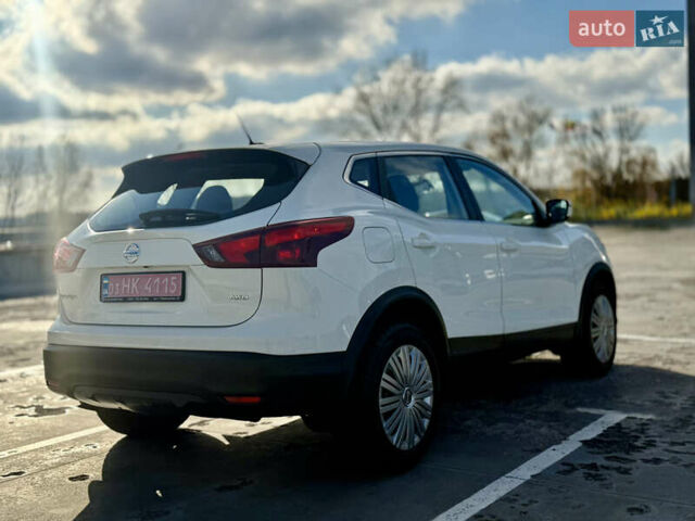 Белый Ниссан Кашкай, объемом двигателя 2 л и пробегом 110 тыс. км за 13500 $, фото 5 на Automoto.ua