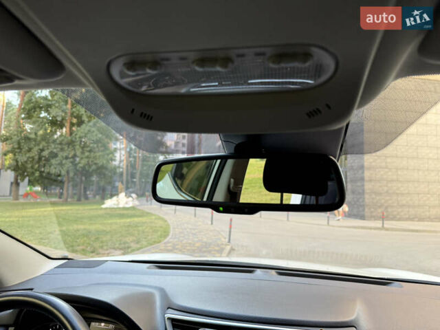 Белый Ниссан Кашкай, объемом двигателя 1.6 л и пробегом 107 тыс. км за 19700 $, фото 31 на Automoto.ua