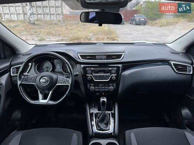Білий Ніссан Кашкай, об'ємом двигуна 2 л та пробігом 71 тис. км за 17000 $, фото 13 на Automoto.ua