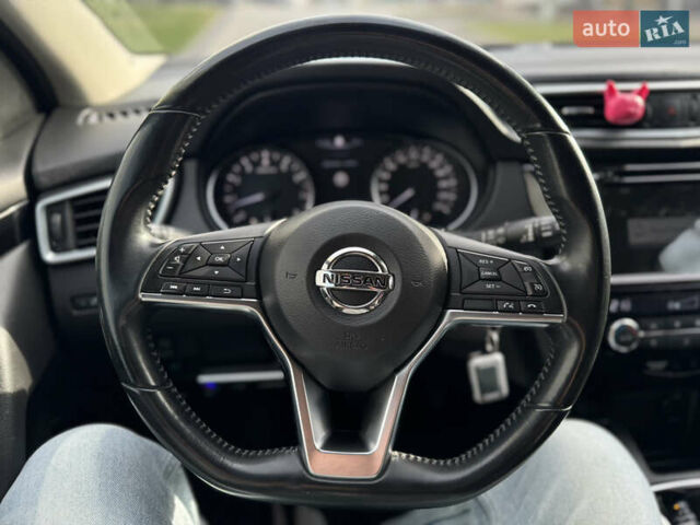 Белый Ниссан Кашкай, объемом двигателя 2 л и пробегом 126 тыс. км за 17000 $, фото 11 на Automoto.ua