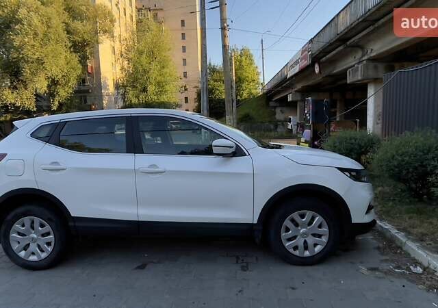 Ніссан Кашкай 2019 у Хмельницькому на Automoto.ua Білий Ніссан Кашкай, об'ємом двигуна 1.2 л та пробігом 62 тис. км за 19500 $, фото 7 на Automoto.ua