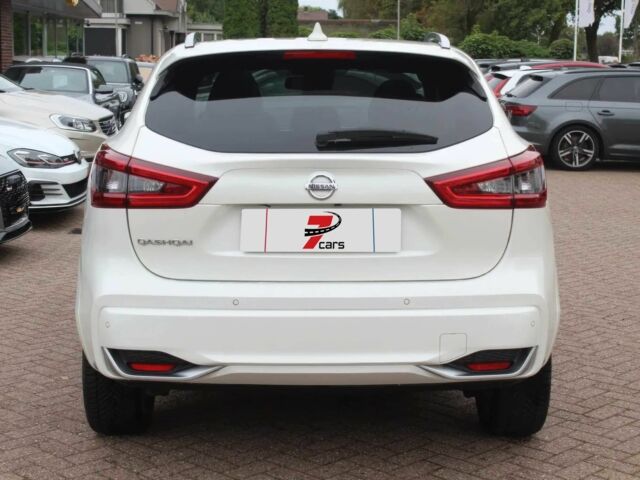 Білий Ніссан Кашкай, об'ємом двигуна 1.3 л та пробігом 49 тис. км за 4200 $, фото 4 на Automoto.ua