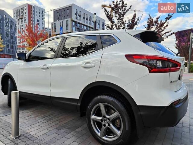 Ніссан Кашкай 2019 у Києві на Automoto.ua Білий Ніссан Кашкай, об'ємом двигуна 1.2 л та пробігом 162 тис. км за 11990 $, фото 13 на Automoto.ua