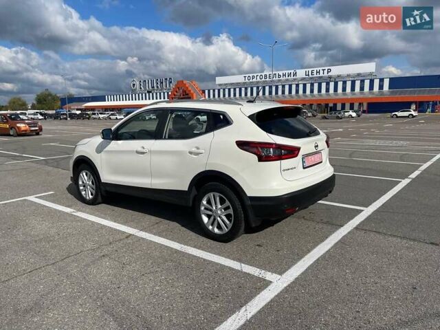 Ниссан Кашкай 2020 в Львове на Automoto.ua Белый Ниссан Кашкай, объемом двигателя 2.02 л и пробегом 56 тыс. км за 15900 $, фото 13 на Automoto.ua