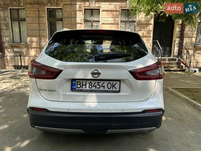 Білий Ніссан Кашкай, об'ємом двигуна 1.6 л та пробігом 140 тис. км за 21500 $, фото 2 на Automoto.ua