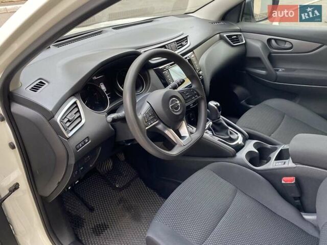 Ниссан Кашкай 2020 в Харькове на Automoto.ua Белый Ниссан Кашкай, объемом двигателя 1.6 л и пробегом 37 тыс. км за 19499 $, фото 19 на Automoto.ua