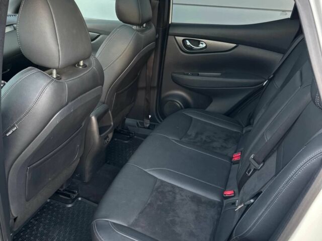 Білий Ніссан Кашкай, об'ємом двигуна 1.5 л та пробігом 36 тис. км за 13900 $, фото 8 на Automoto.ua