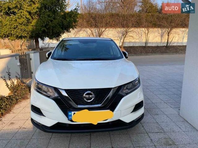 Белый Ниссан Кашкай, объемом двигателя 2 л и пробегом 111 тыс. км за 20200 $, фото 1 на Automoto.ua