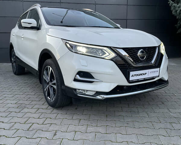 Белый Ниссан Кашкай, объемом двигателя 2 л и пробегом 64 тыс. км за 21500 $, фото 1 на Automoto.ua