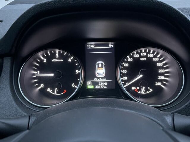 Белый Ниссан Кашкай, объемом двигателя 1.6 л и пробегом 33 тыс. км за 21000 $, фото 6 на Automoto.ua