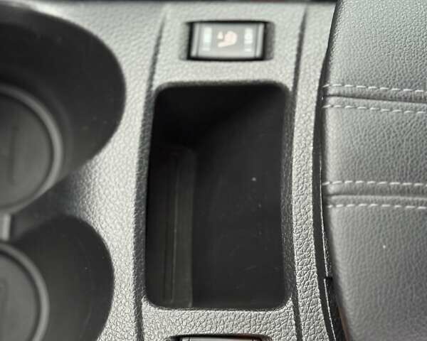 Білий Ніссан Кашкай, об'ємом двигуна 1.6 л та пробігом 102 тис. км за 19900 $, фото 27 на Automoto.ua