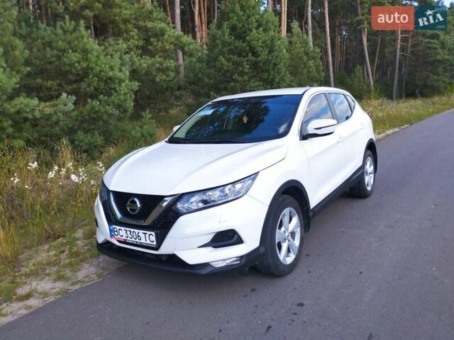 Белый Ниссан Кашкай, объемом двигателя 1.6 л и пробегом 169 тыс. км за 19900 $, фото 1 на Automoto.ua