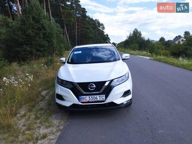 Белый Ниссан Кашкай, объемом двигателя 1.6 л и пробегом 169 тыс. км за 19900 $, фото 5 на Automoto.ua