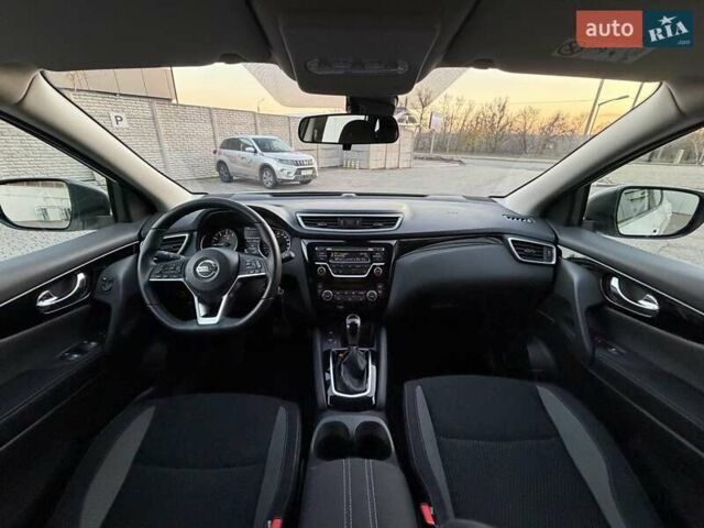 Білий Ніссан Кашкай, об'ємом двигуна 2 л та пробігом 22 тис. км за 22500 $, фото 11 на Automoto.ua