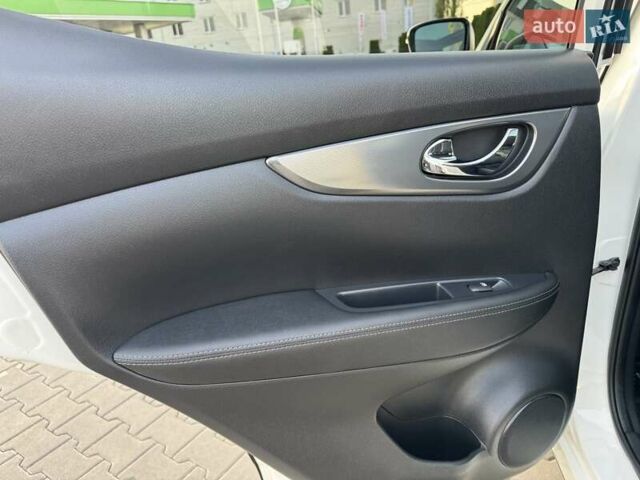 Білий Ніссан Кашкай, об'ємом двигуна 2 л та пробігом 58 тис. км за 21900 $, фото 72 на Automoto.ua