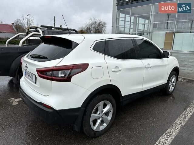 Білий Ніссан Кашкай, об'ємом двигуна 1.6 л та пробігом 14 тис. км за 29000 $, фото 2 на Automoto.ua